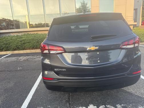 2022 Chevrolet Equinox LS