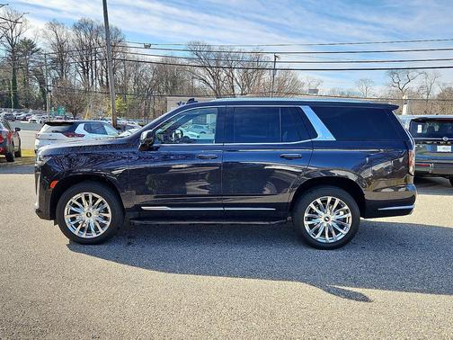 2022 Cadillac Escalade Premium Luxury