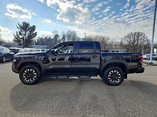 2024 Nissan Frontier PRO-4X