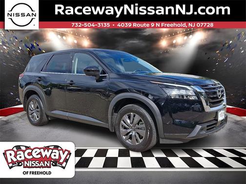 2024 Nissan Pathfinder S 4WD