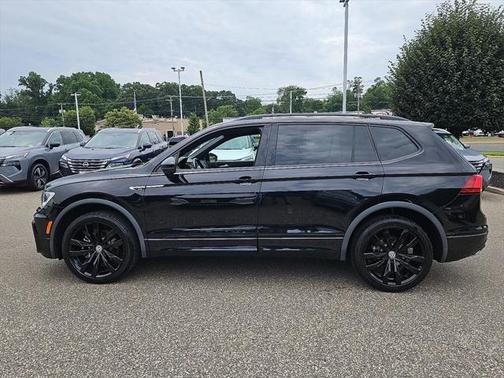 2021 Volkswagen Tiguan 2.0T SE R-Line Black 4MOTION