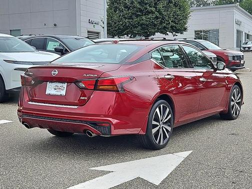 2021 Nissan Altima Platinum Intelligent AWD