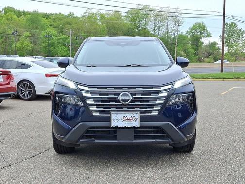 Deep Ocean Blue Pearl 2024 Nissan Rogue SV