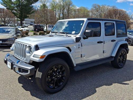 Silver Zynith Clearcoat 2023 Jeep Wrangler 4xe Sahara
