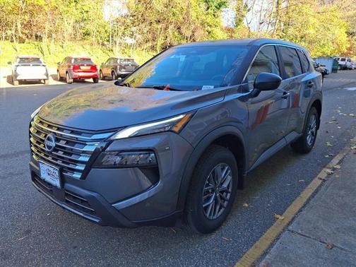 2025 Nissan Rogue S