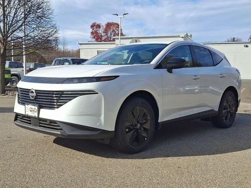 2025 Nissan Murano SV