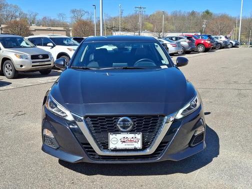 2021 Nissan Altima 2.5 SV
