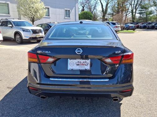 2021 Nissan Altima 2.5 SV