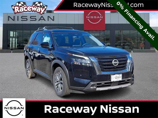 2025 Nissan Pathfinder SL 4WD