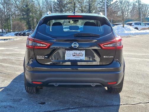 2020 Nissan Rogue Sport SV