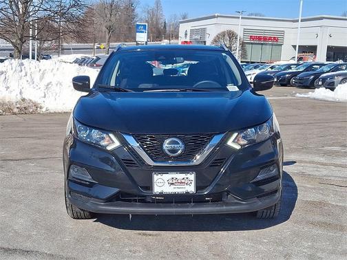 2020 Nissan Rogue Sport SV