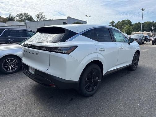 2025 Nissan Murano SV