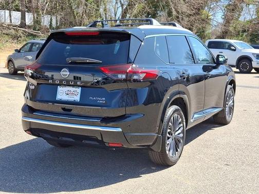 2025 Nissan Rogue Platinum