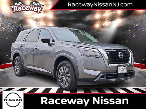 2023 Nissan Pathfinder S 4WD