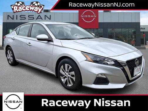 2022 Nissan Altima S FWD