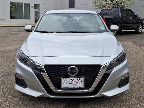 2022 Nissan Altima S FWD