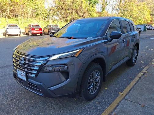 2025 Nissan Rogue S