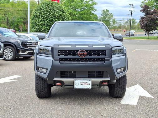 Boulder Gray Pearl 2026 Nissan Frontier PRO-4X
