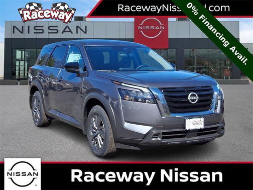 2025 Nissan Pathfinder S