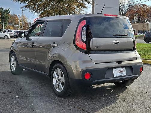 2018 Kia Soul Base
