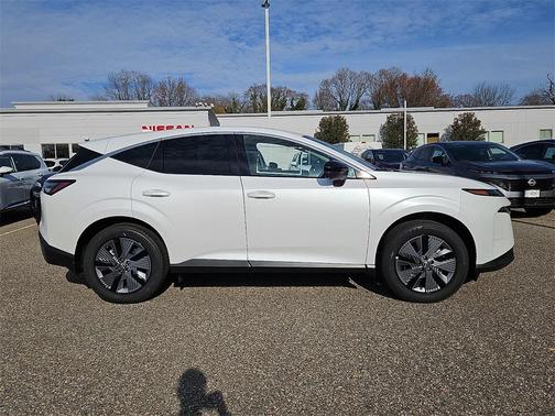 2025 Nissan Murano SL