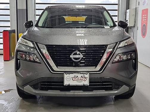 2022 Nissan Rogue S