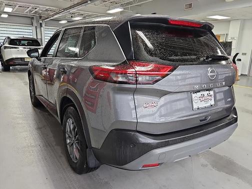 2022 Nissan Rogue S