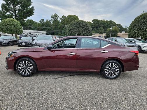 2025 Nissan Altima 2.5 SV