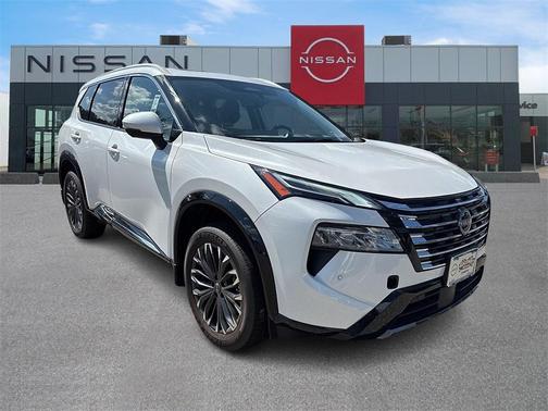 2025 Nissan Rogue Platinum