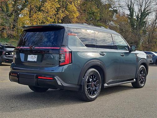 2025 Nissan Armada PRO-4X 4WD