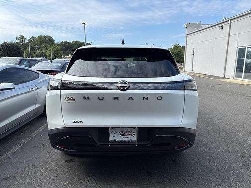2025 Nissan Murano SV