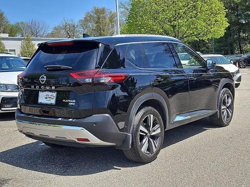 2023 Nissan Rogue Platinum