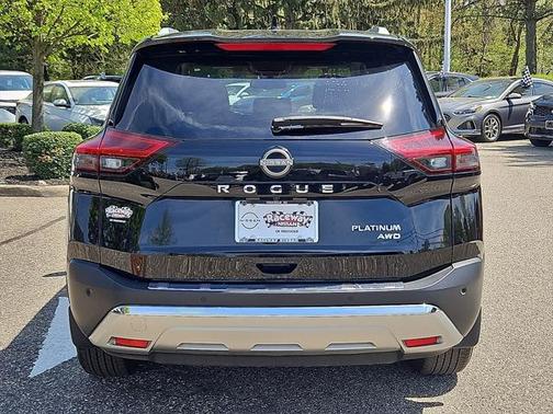 2023 Nissan Rogue Platinum