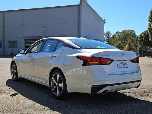 2020 Nissan Altima 2.5 SV