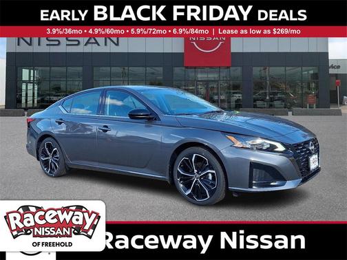 2025 Nissan Altima SR FWD