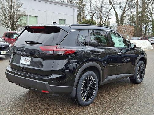 2026 Nissan Rogue Dark Armor