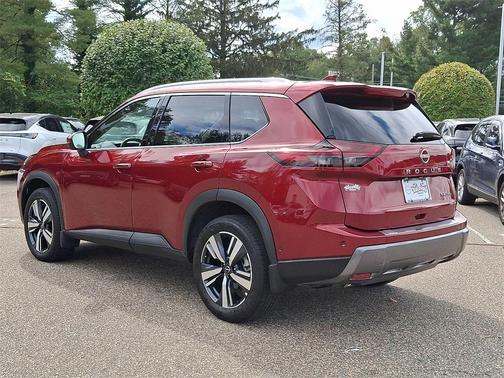 2024 Nissan Rogue SL