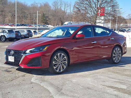 2024 Nissan Altima 2.5 SL