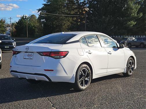 2025 Nissan Sentra SV