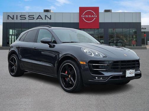 Black 2018 Porsche Macan Macan Turbo