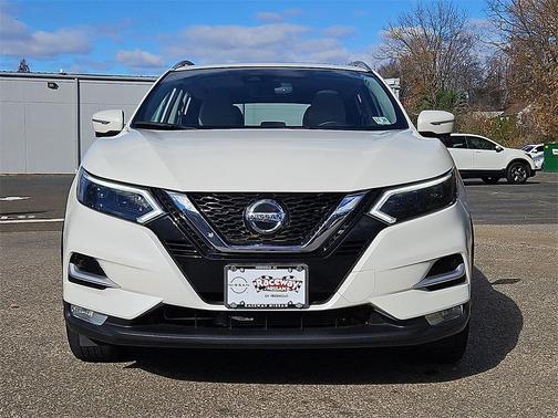 2021 Nissan Rogue Sport SL
