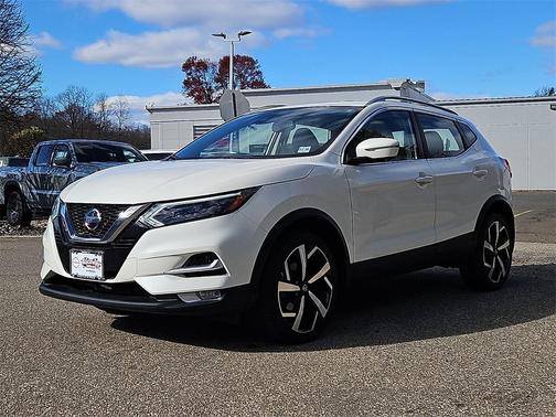 2021 Nissan Rogue Sport SL