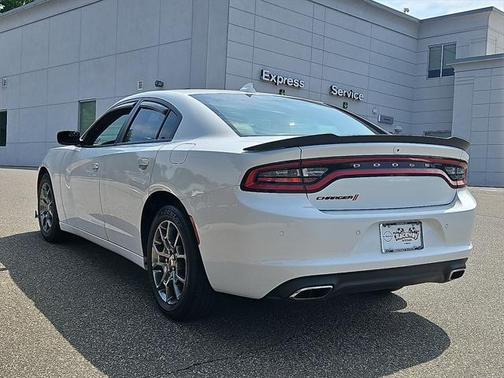 2017 Dodge Charger SXT