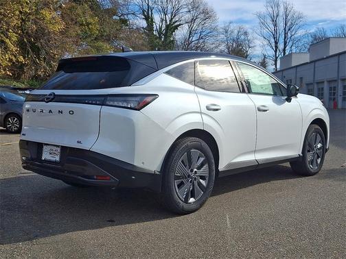 2025 Nissan Murano SL