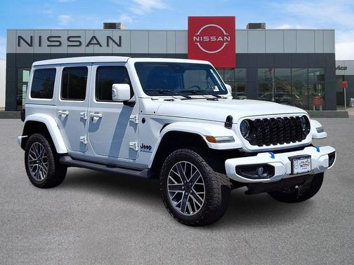 Bright White Clearcoat 2024 Jeep Wrangler 4xe High Altitude