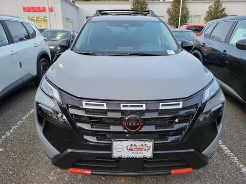 2025 Nissan Rogue Rock Creek