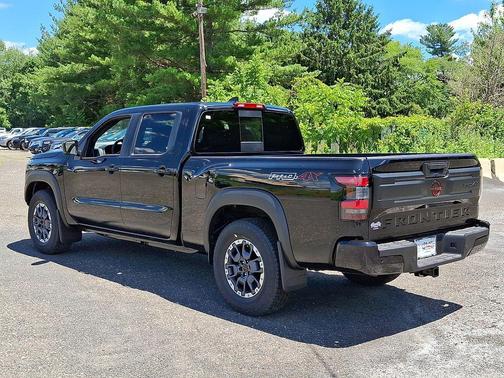 Super Black 2026 Nissan Frontier PRO-4X