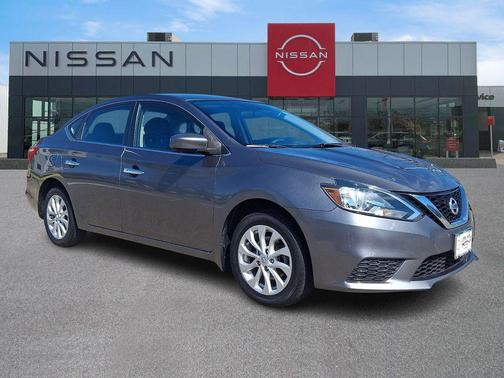 Gun Metallic 2018 Nissan Sentra SV