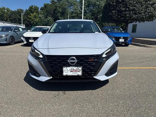 2025 Nissan Altima SR AWD