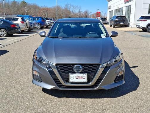 2022 Nissan Altima S FWD
